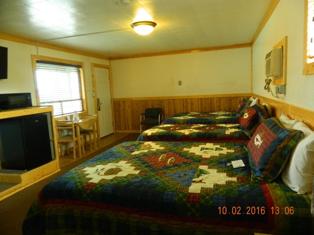 Country Motor Inn ลิฟวิงสตัน ภายนอก รูปภาพ