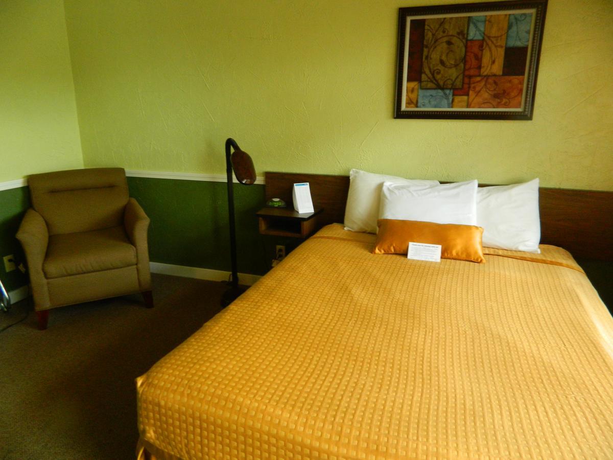 Country Motor Inn ลิฟวิงสตัน ภายนอก รูปภาพ