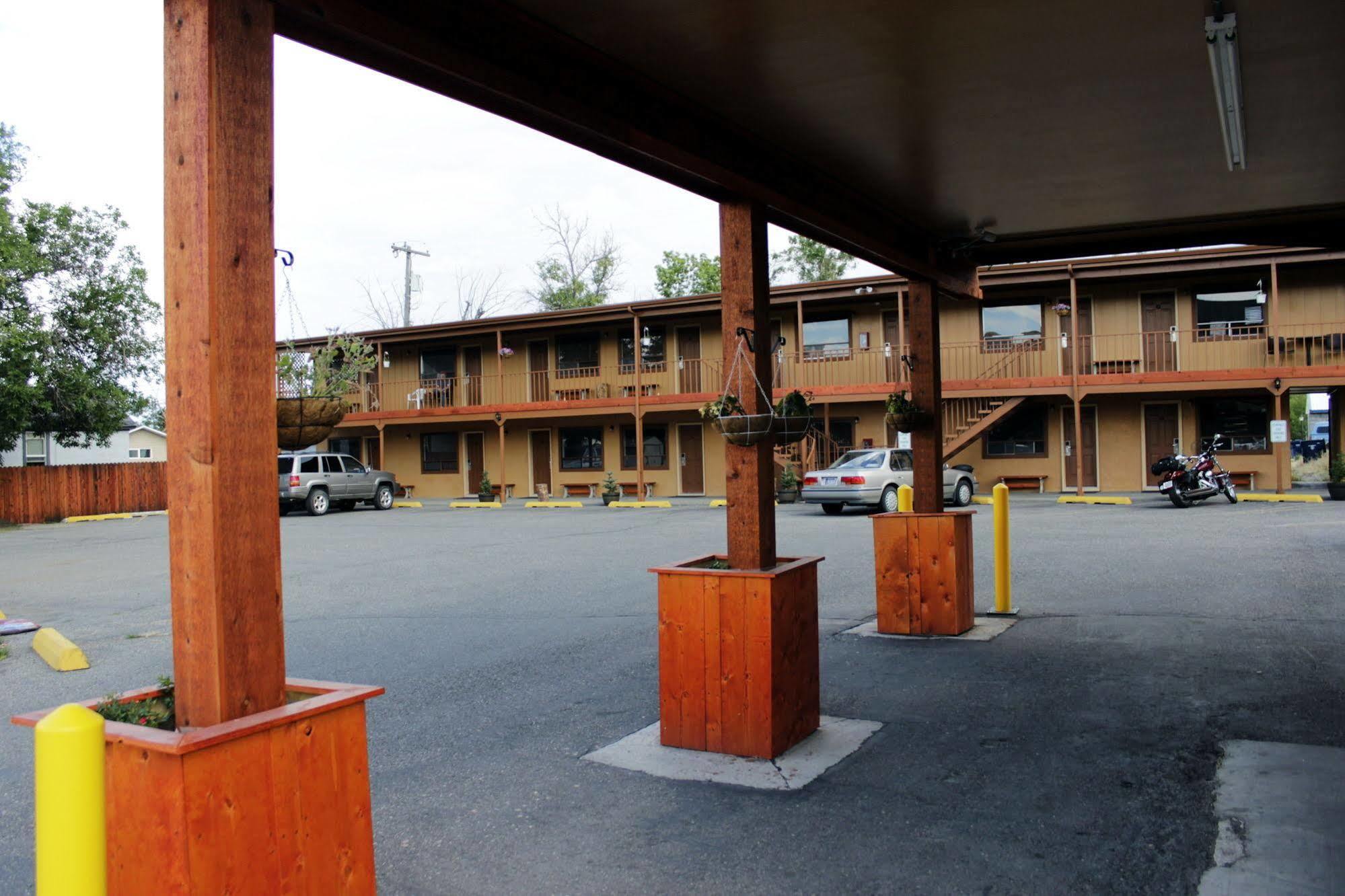 Country Motor Inn ลิฟวิงสตัน ภายนอก รูปภาพ