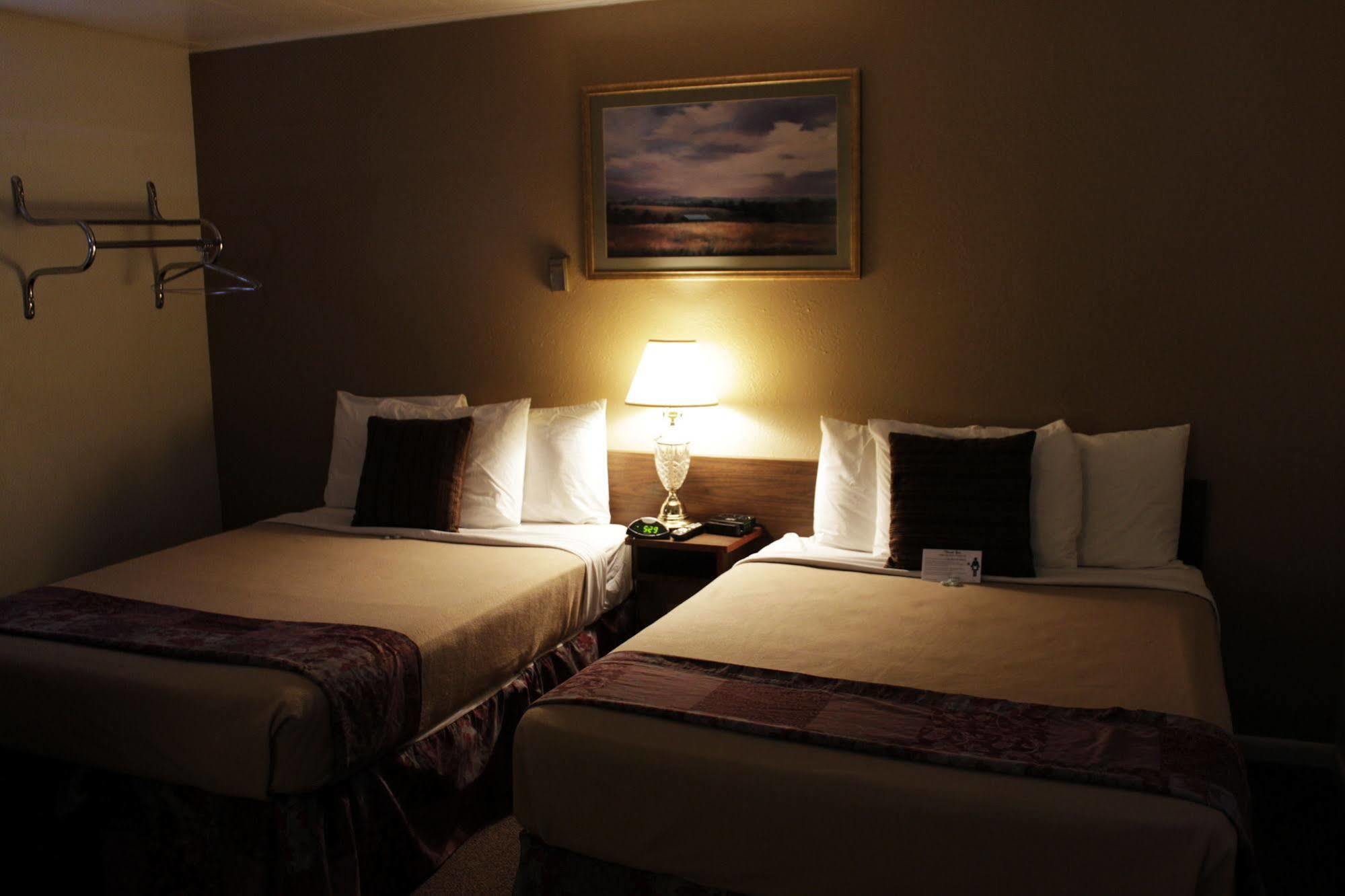 Country Motor Inn ลิฟวิงสตัน ภายนอก รูปภาพ